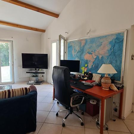 Chambre Nimes Exterior photo